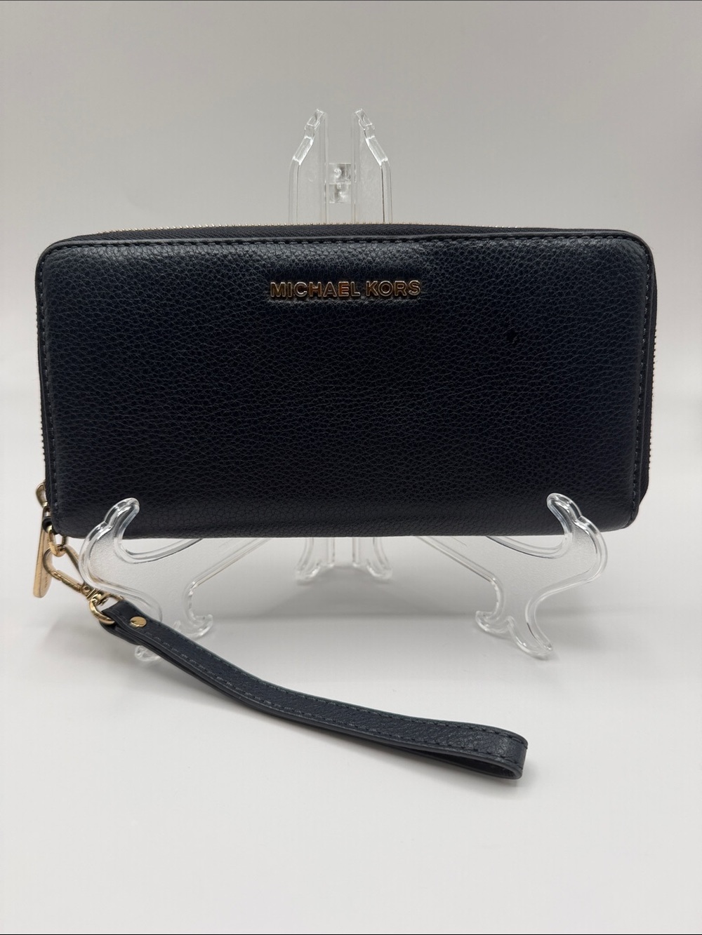 Michael Kors Black Jet Set Traveler Wristlet Wallet